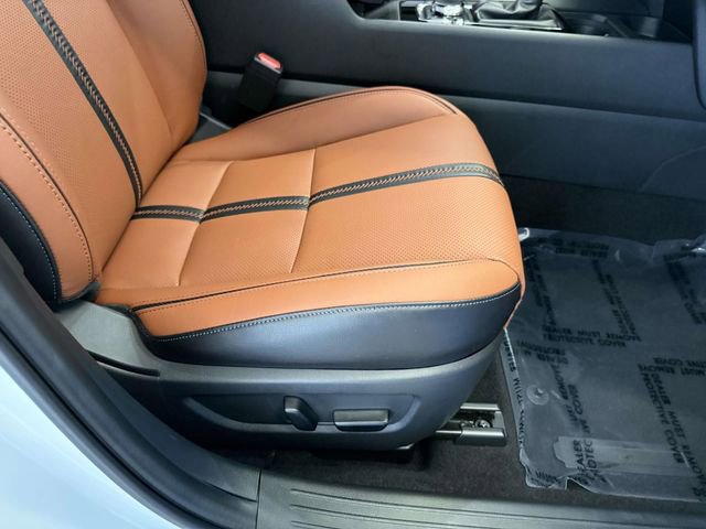 Used 2025 MAZDA CX-50 2.5 Turbo w/ Weather Package image 15