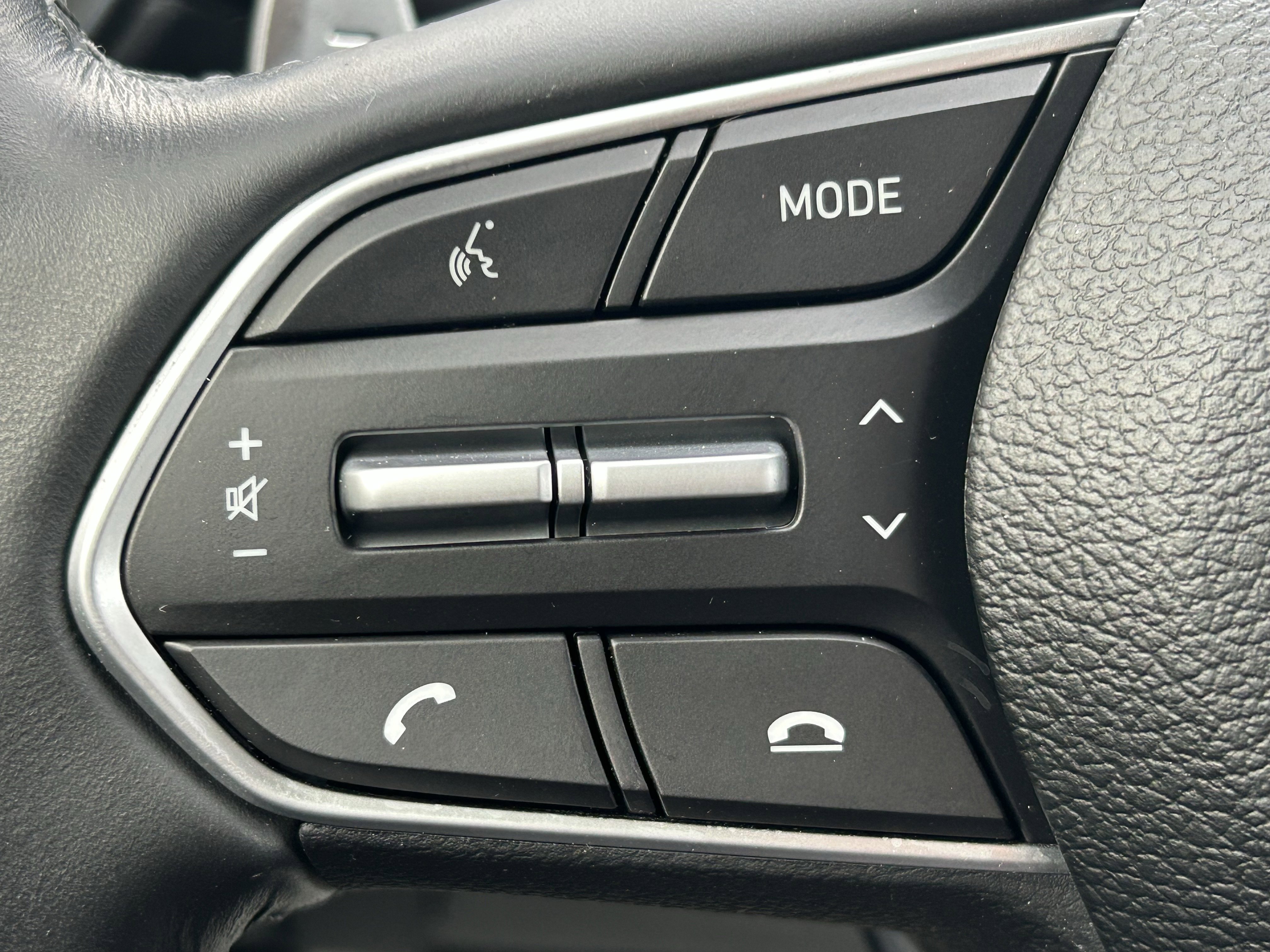 Used 2023 Hyundai Santa Fe SEL image 23