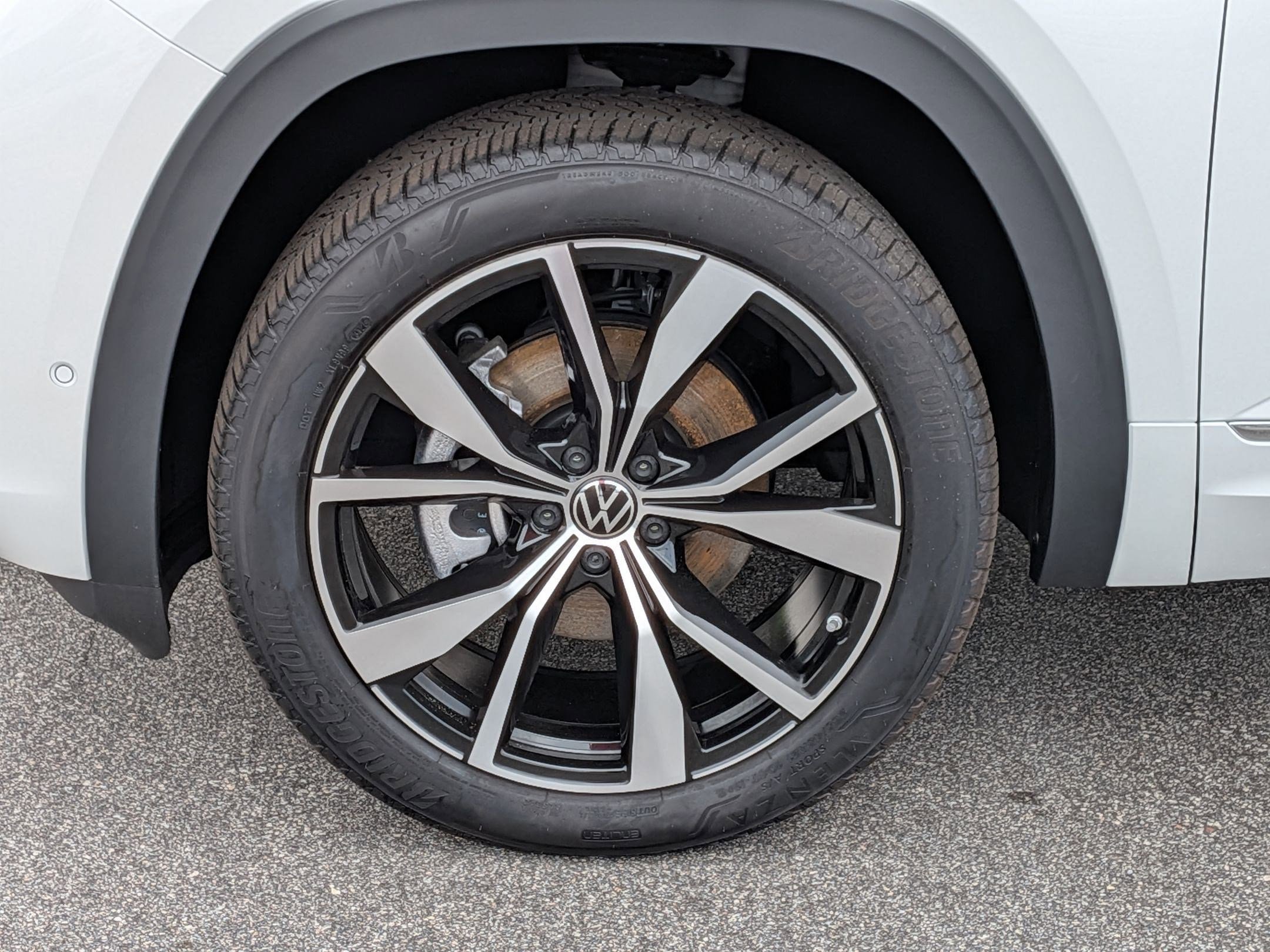 New 2026 Volkswagen Atlas SEL Premium R-Line AWD/4WD image 10