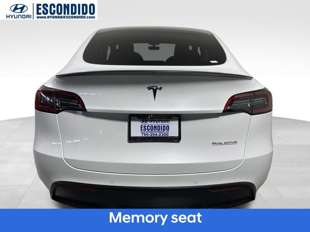 Used 2022 Tesla Model Y Performance image 4