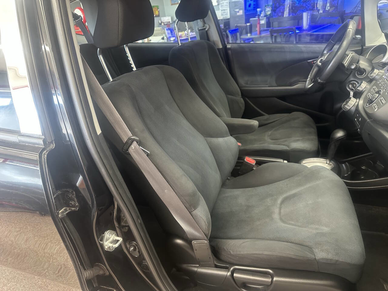 Used 2009 Honda Fit Sport image 30