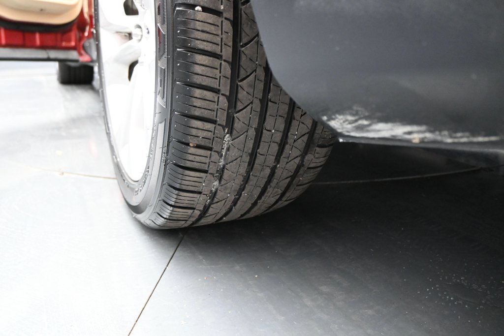 Used 2013 Ford Taurus SEL FWD image 27