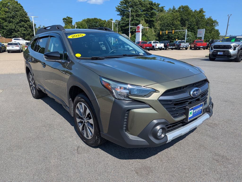 Used 2025 Subaru Outback Limited AWD/4WD image 8