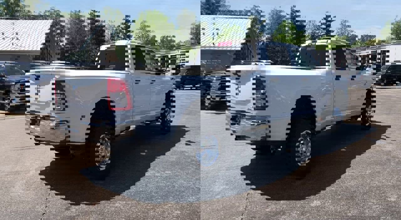 Used 2019 RAM 3500 Tradesman image 8