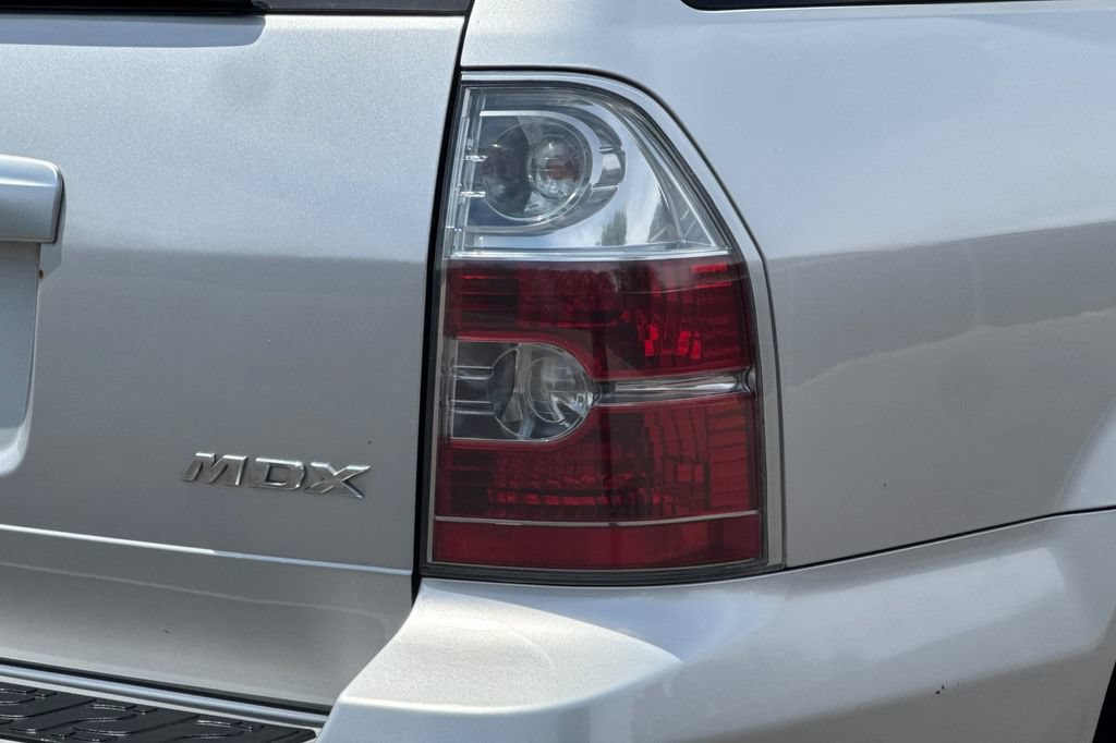Used 2005 Acura MDX Touring AWD/4WD image 28