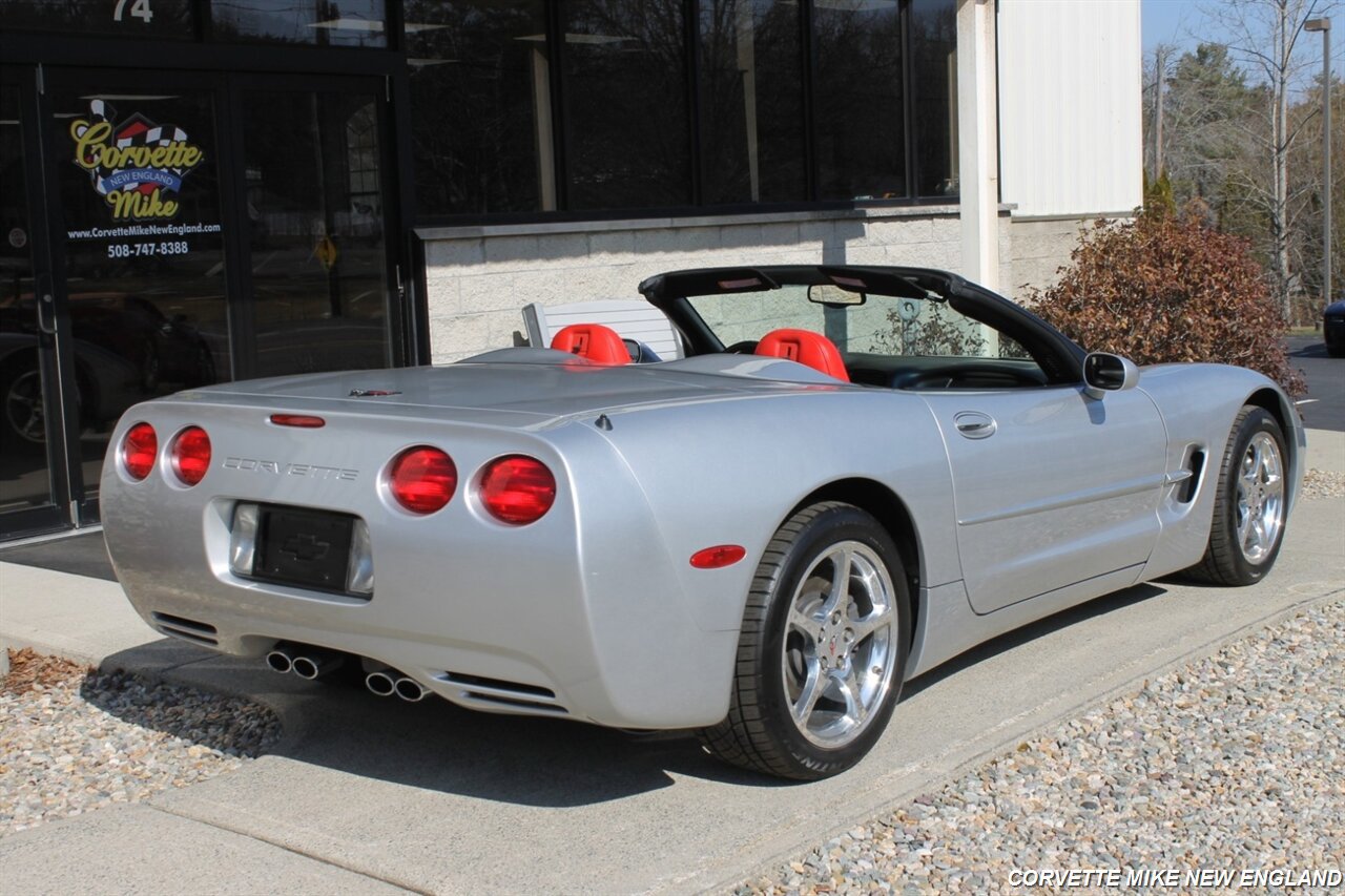 Used 2001 Chevrolet Corvette Convertible w/ Preferred Equipment Group2 image 25