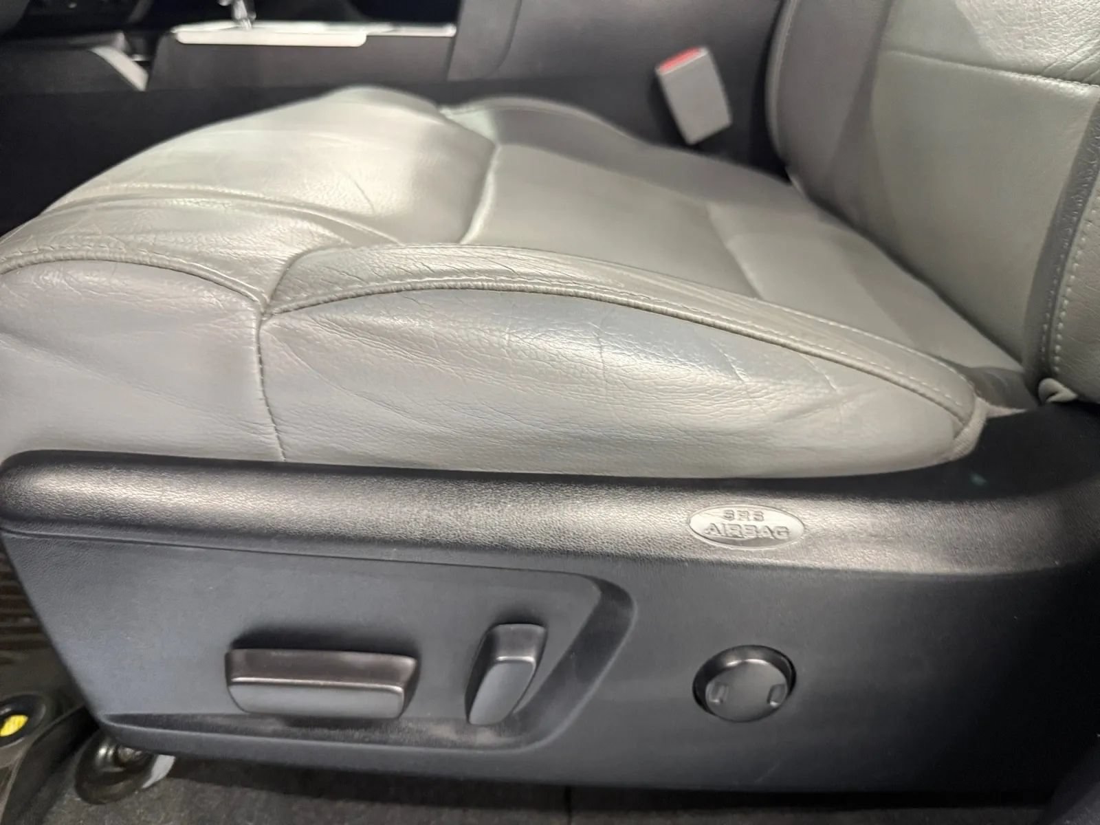 Used 2019 Toyota Tundra Limited AWD/4WD image 26