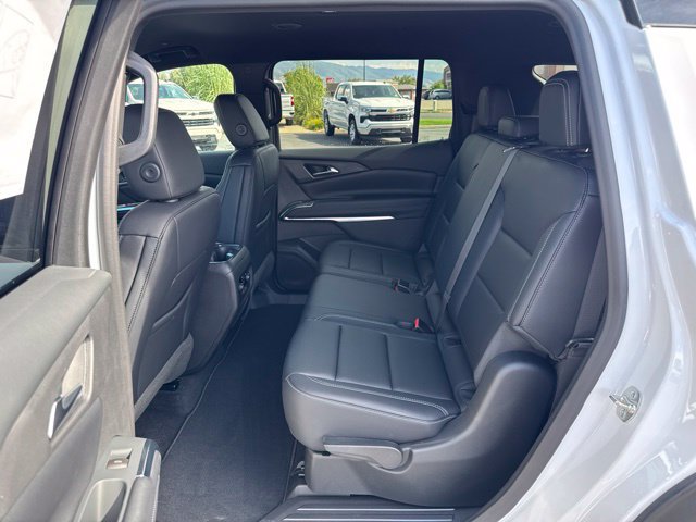 New 2027 Chevrolet Traverse LT w/ Driver Confidence Package AWD/4WD image 14