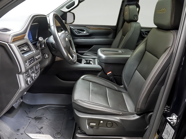 Used 2023 Chevrolet Tahoe High Country w/ Premium Package AWD/4WD image 8