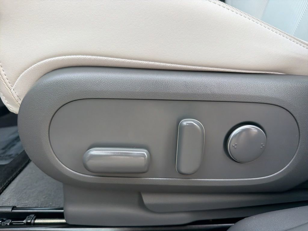 Used 2022 Hyundai Ioniq 5 SEL w/ Cargo Package image 14