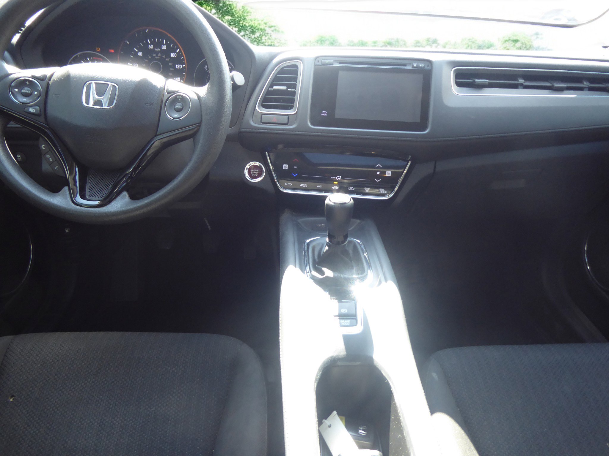 Used 2016 Honda HR-V EX image 19
