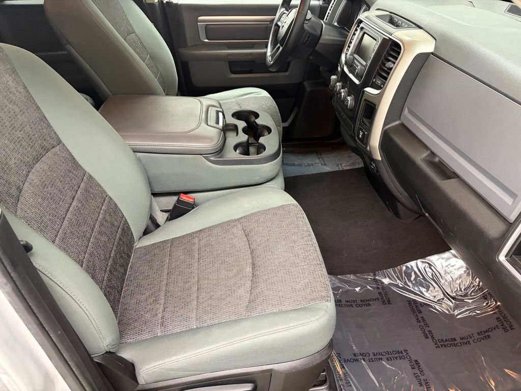 Used 2015 RAM 1500 Big Horn image 37
