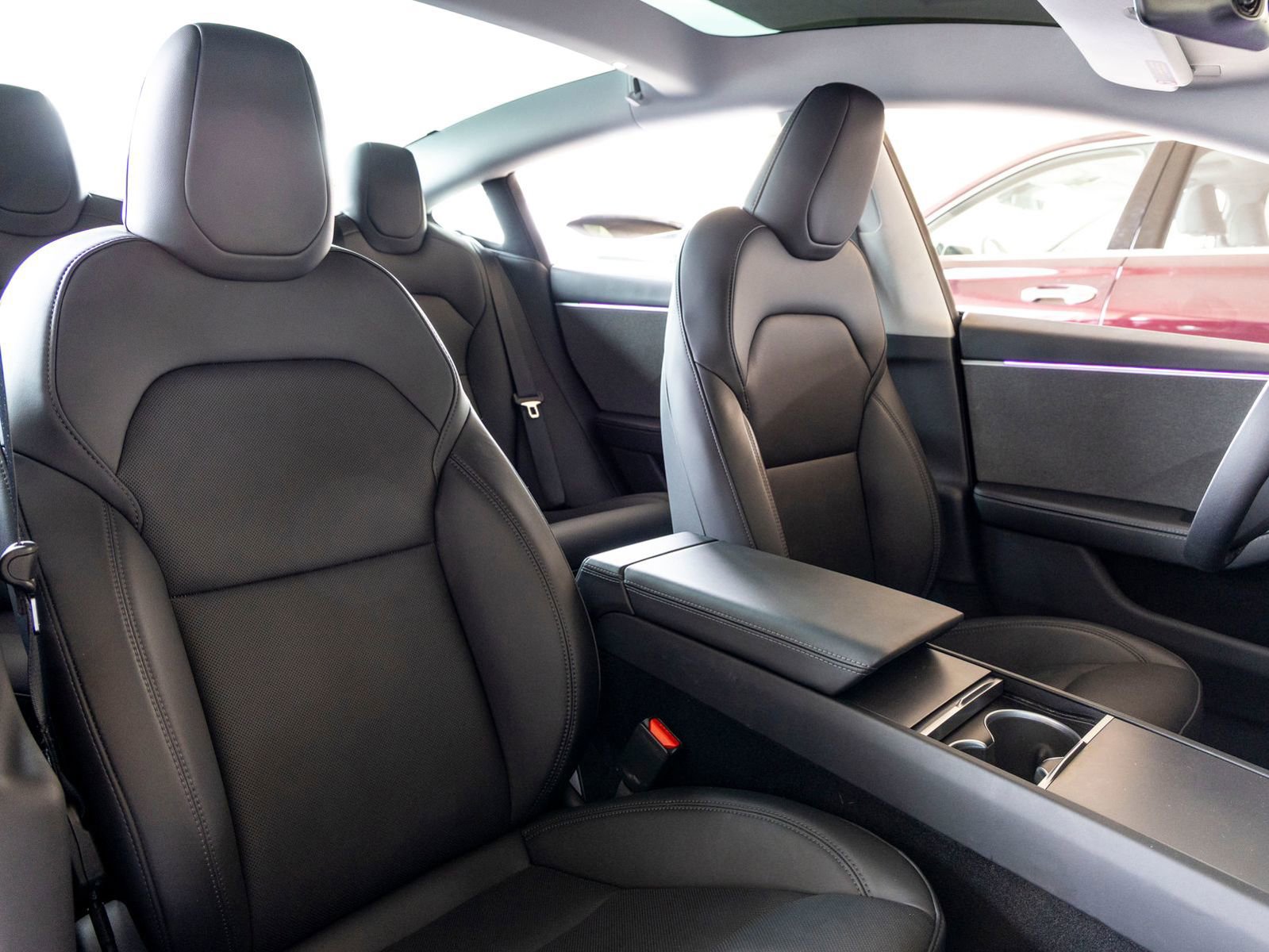 Used 2025 Tesla Model 3 Long Range image 25