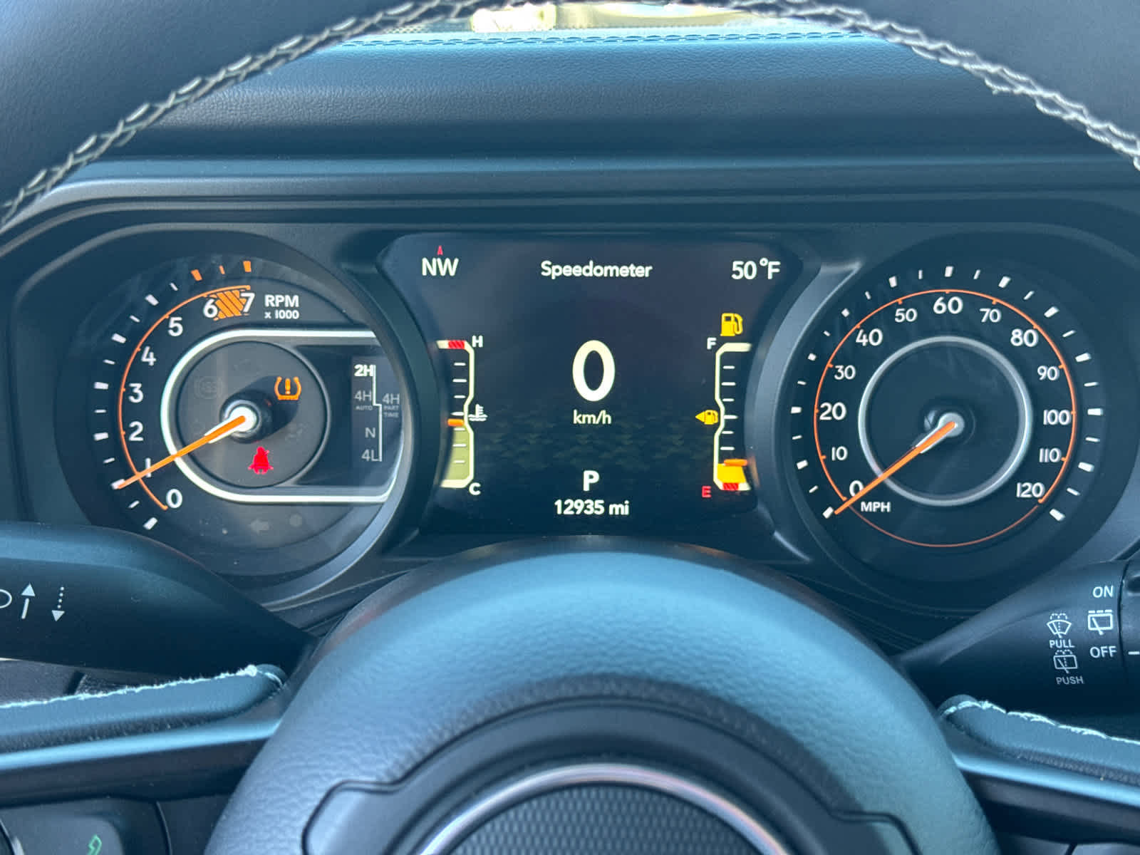 Used 2025 Jeep Wrangler Unlimited Rubicon AWD/4WD image 17