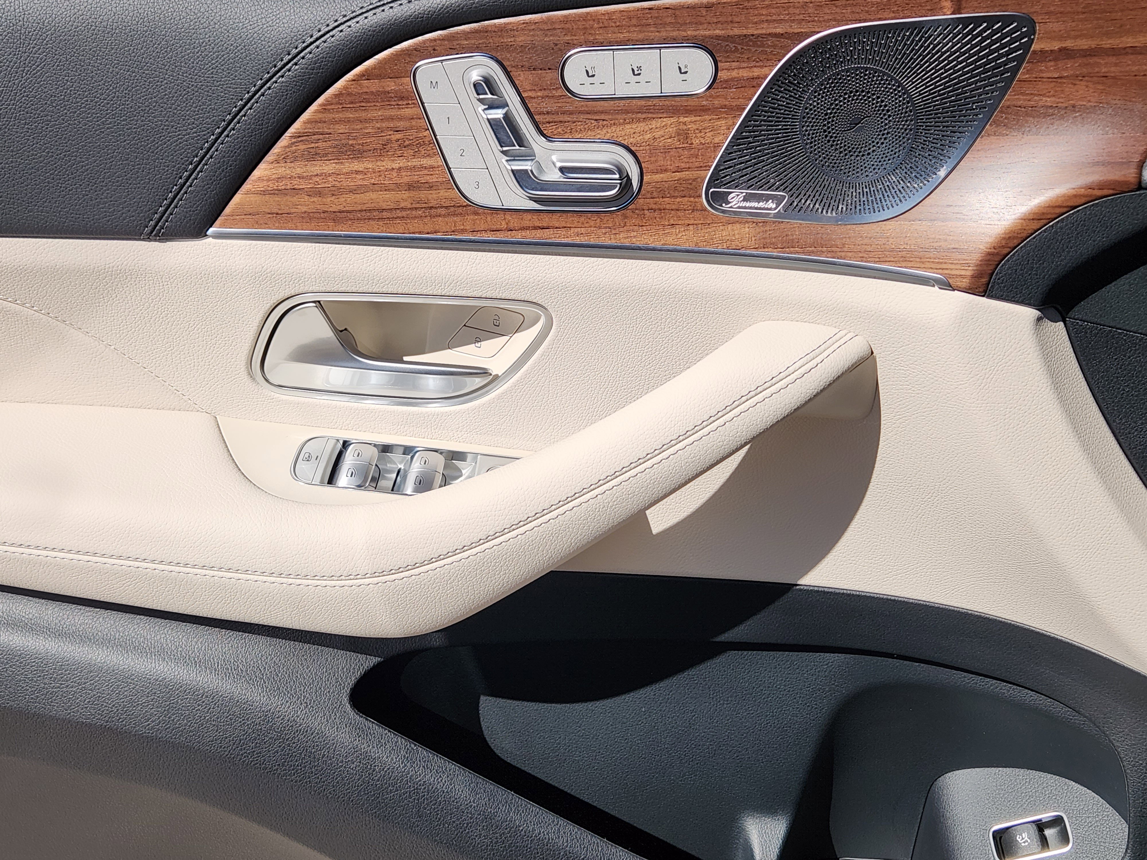 New 2026 Mercedes-Benz GLE 450 4MATIC Coupe image 24