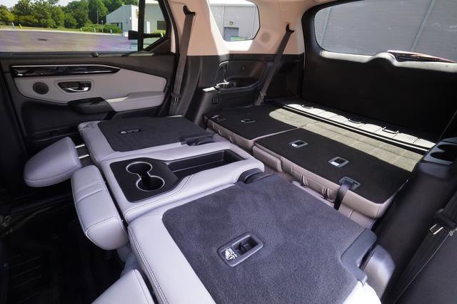 Used 2025 Honda Pilot Touring image 26