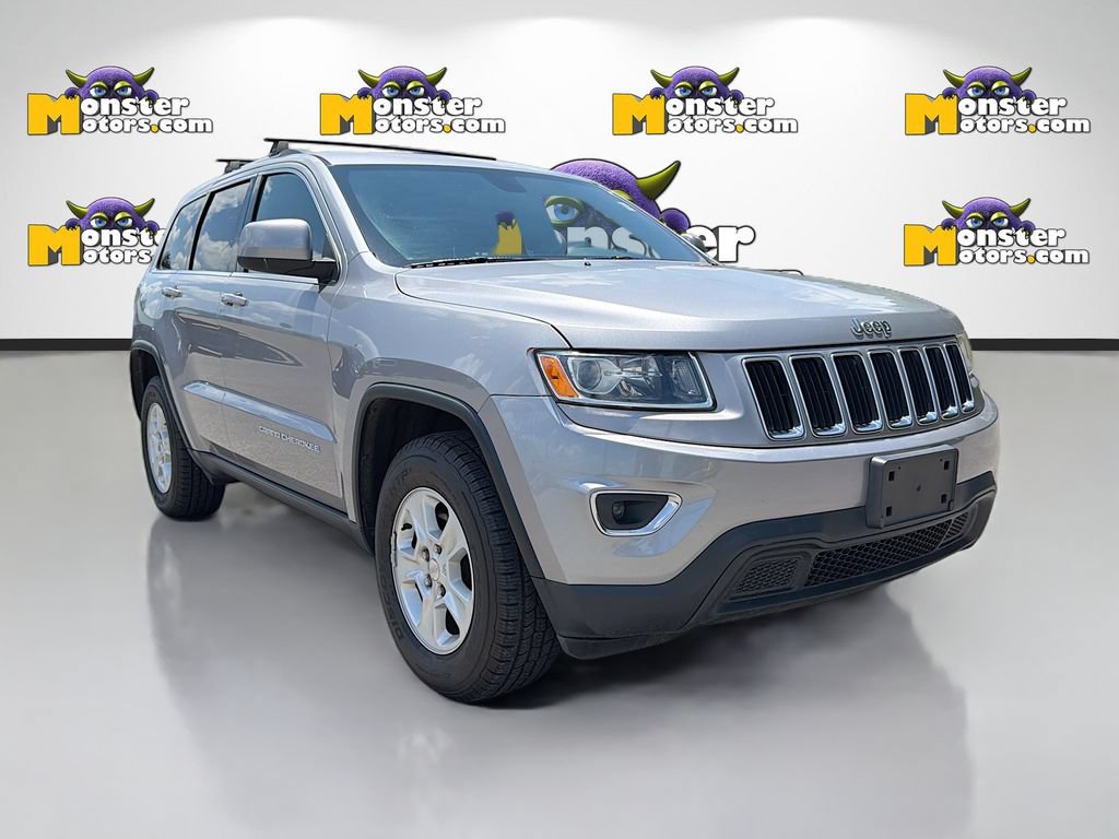 Used 2015 Jeep Grand Cherokee Laredo w/ Quick Order Package 23E AWD/4WD image 3