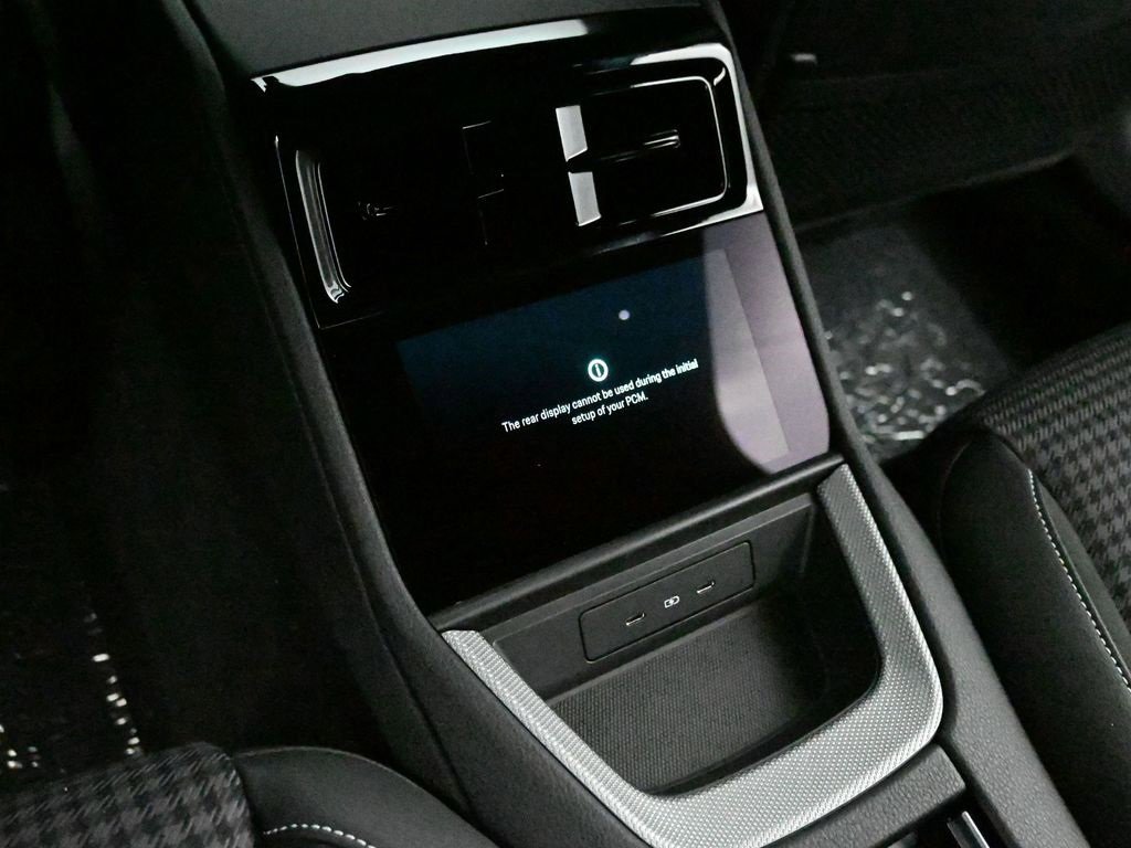 New 2025 Porsche Panamera image 28