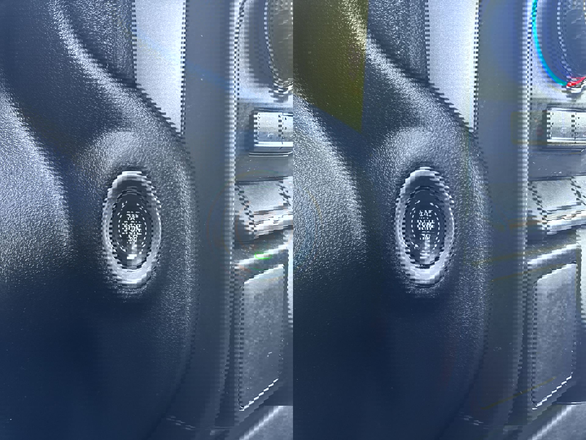 Used 2021 Chevrolet Silverado 1500 LT Trail Boss w/ Bed Protection Package image 16