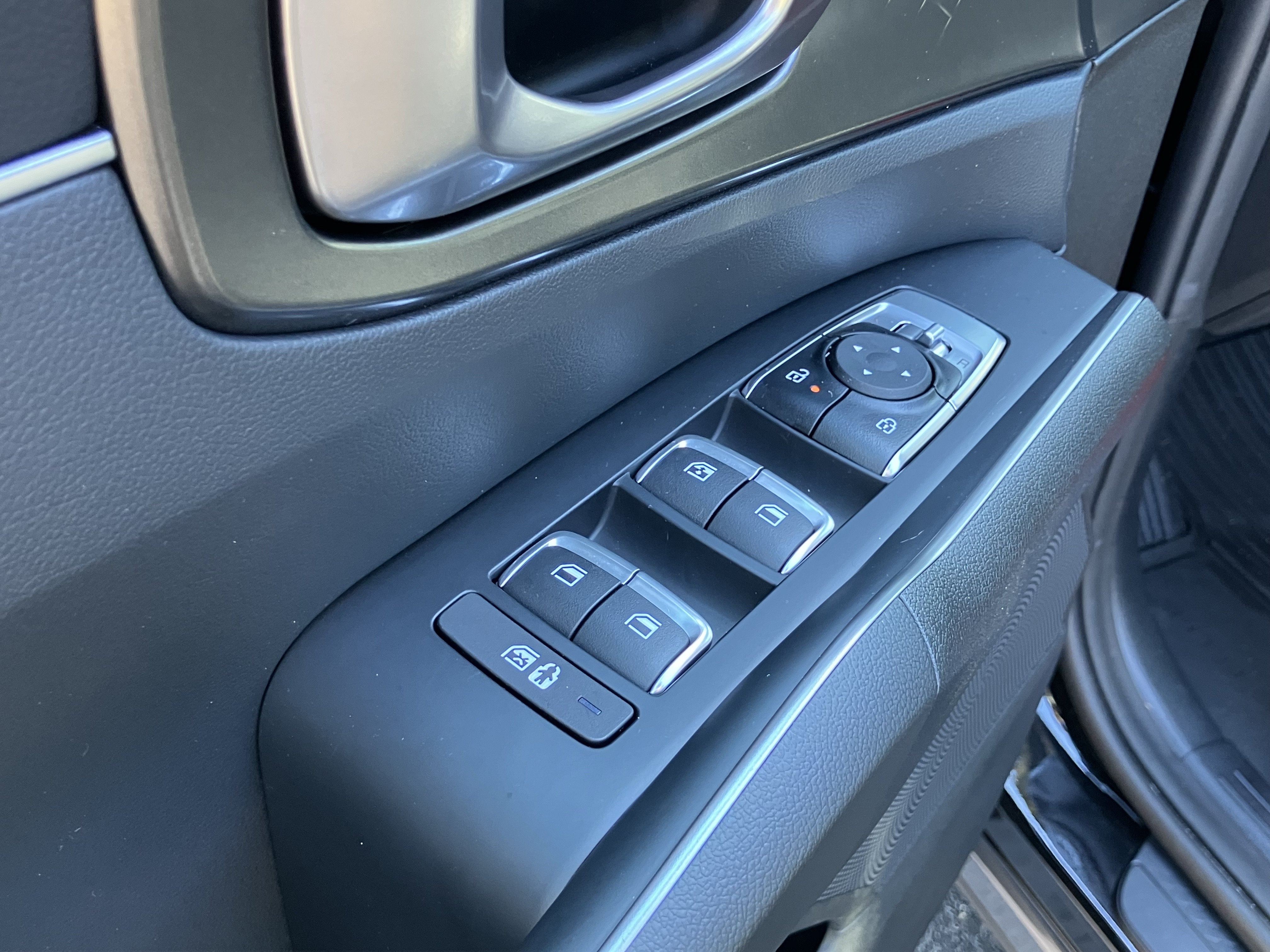 Used 2026 Kia Sorento EX w/ EX Premium Package FWD image 15