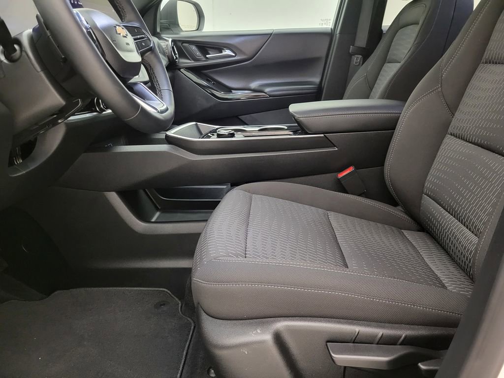 Certified 2026 Chevrolet Equinox LT image 25