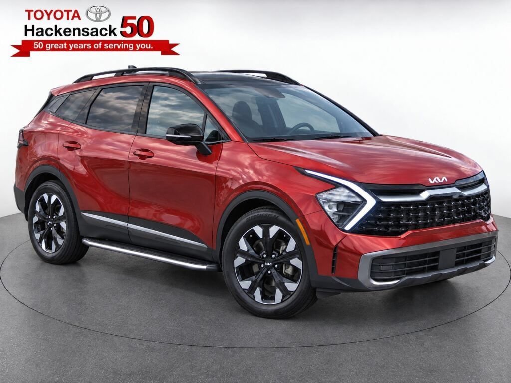 Used 2023 Kia Sportage X-Line w/ X-Line Premium Package AWD/4WD image 3