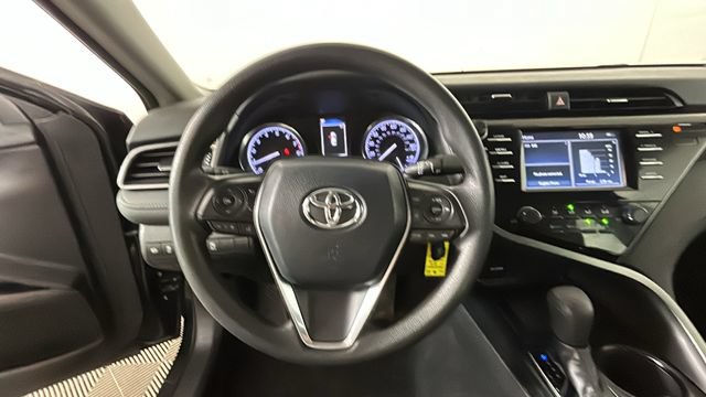 Used 2019 Toyota Camry LE FWD image 14