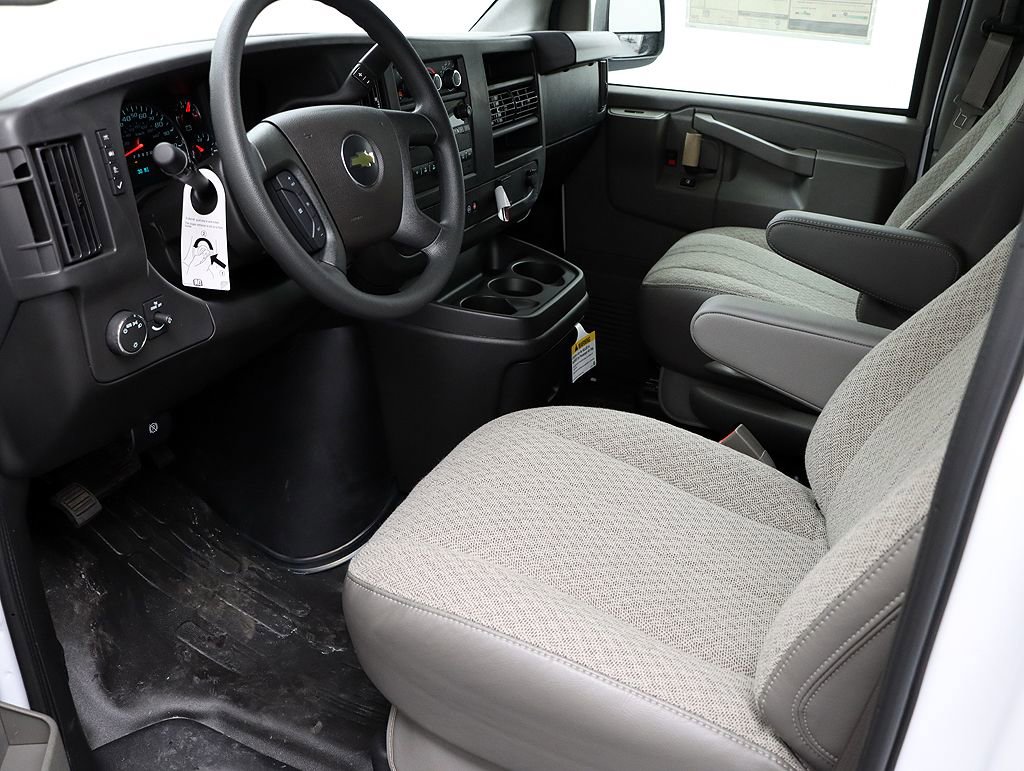 New 2025 Chevrolet Express 3500 Extended w/ Driver Convenience Package RWD image 12
