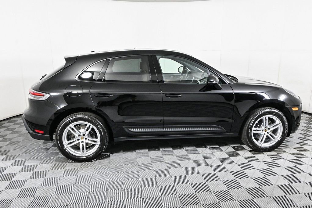 Certified 2026 Porsche Macan image 29
