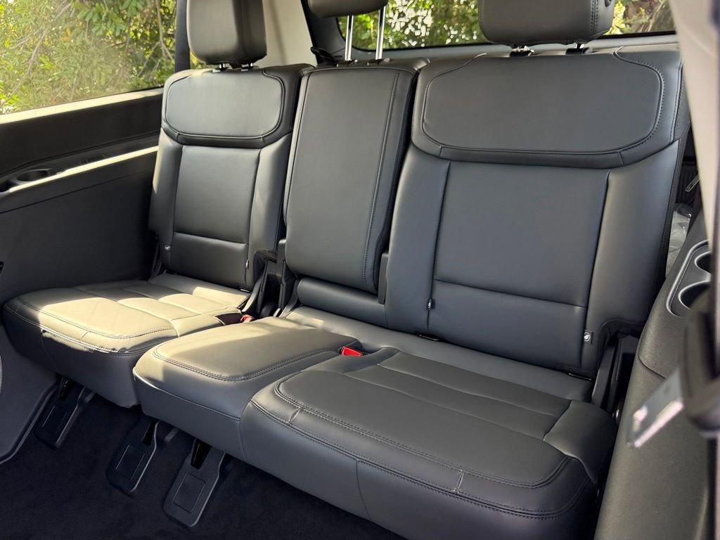 New 2026 Ford Expedition Max Active RWD image 25