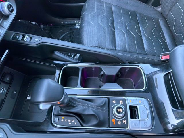 Used 2021 Kia Telluride SX w/ SX Prestige Package image 28