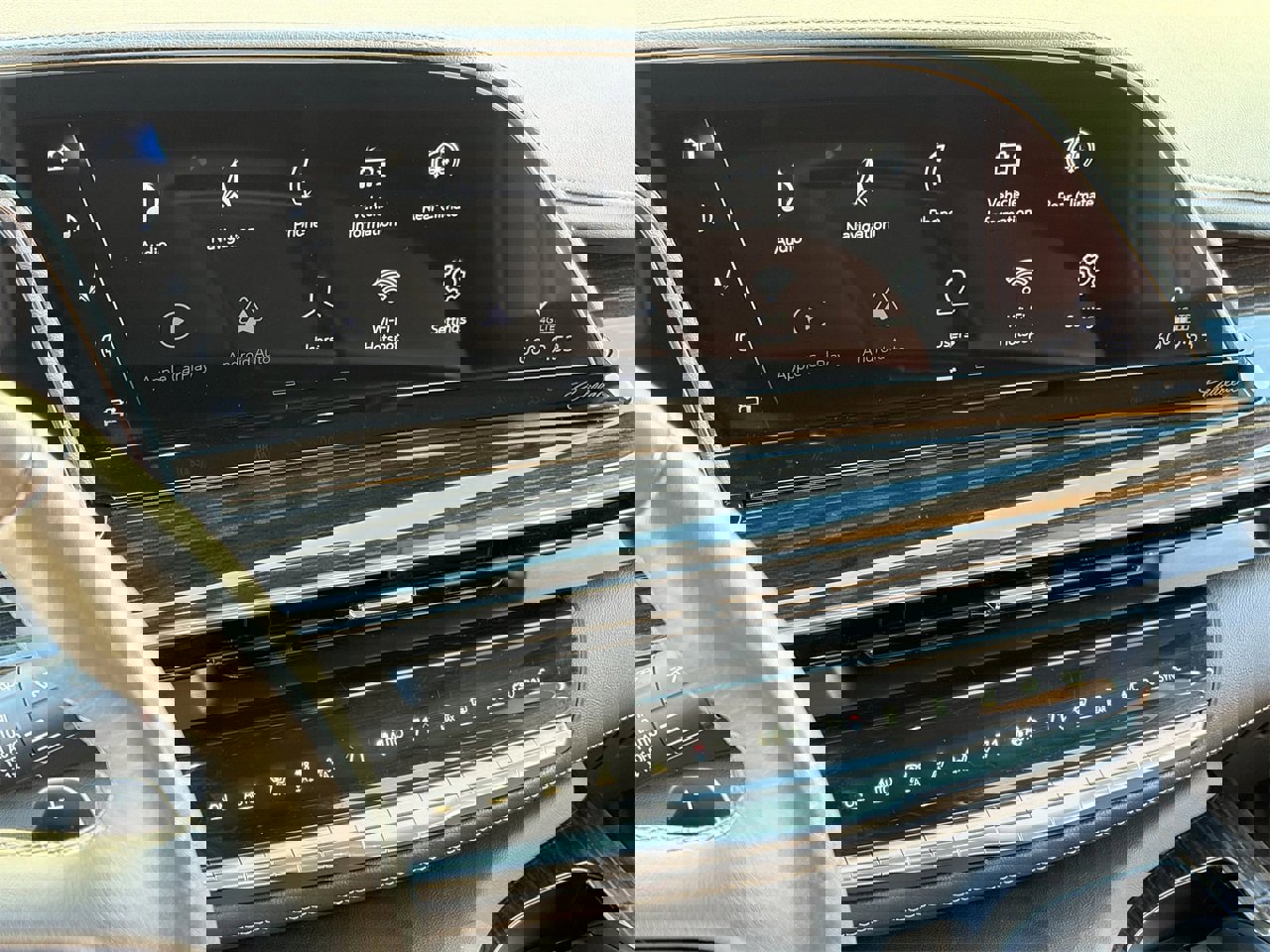 Certified 2022 Cadillac Escalade ESV Sport w/ Touring Package image 26