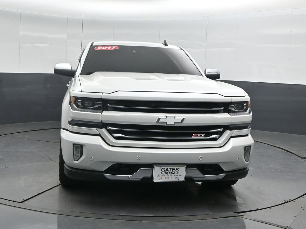 Used 2017 Chevrolet Silverado 1500 LTZ Z71 w/ LTZ Plus Package image 5
