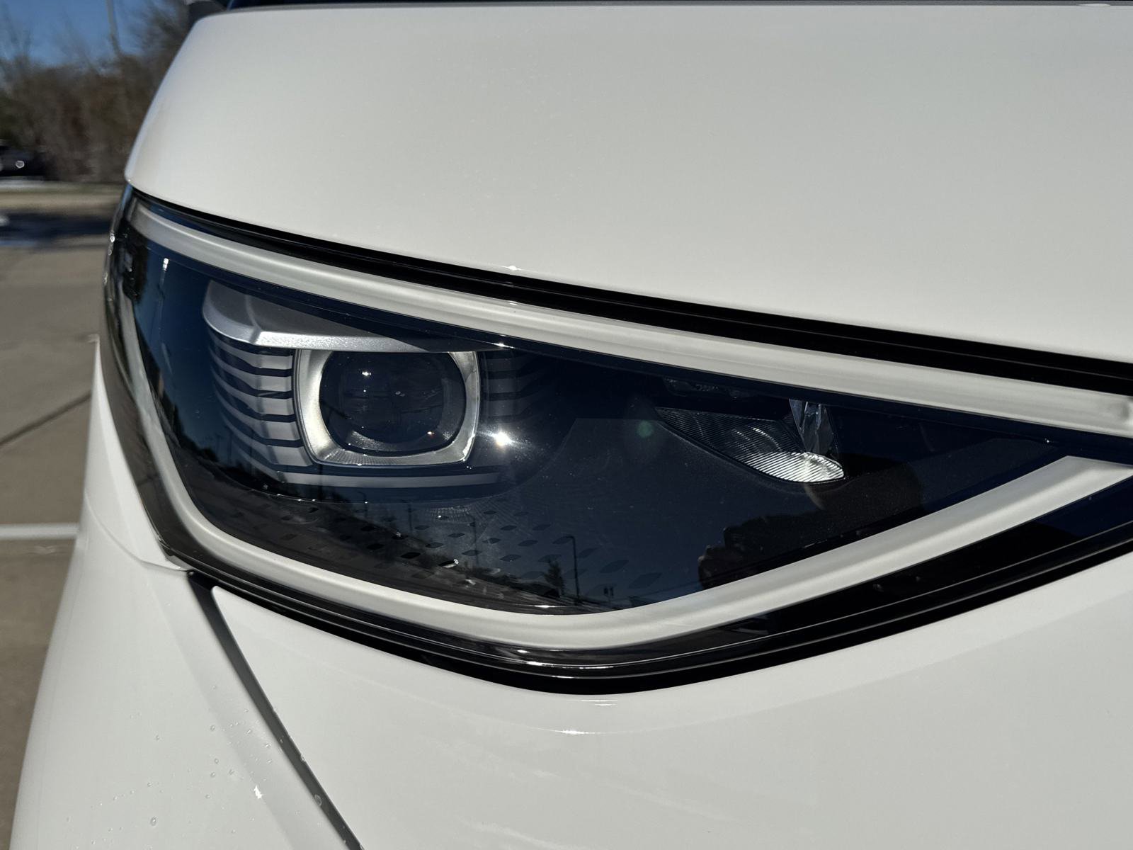 New 2025 Volkswagen ID. Buzz Pro S image 27