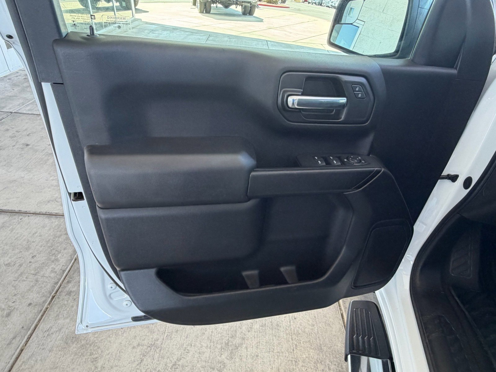 Used 2021 Chevrolet Silverado 1500 Custom w/ Safety Confidence Package image 17