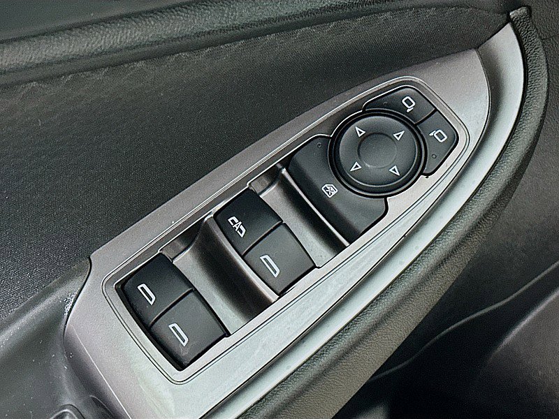 Used 2023 Chevrolet Malibu LT image 18