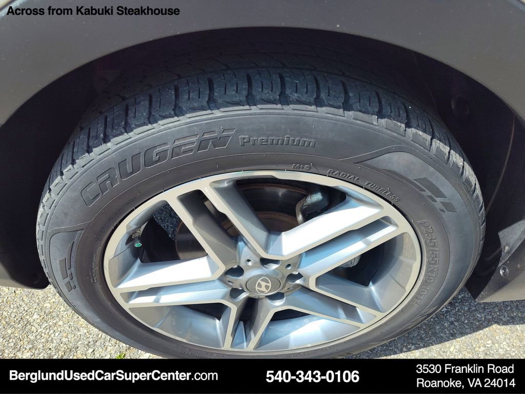 Used 2018 Hyundai Santa Fe SE FWD image 10