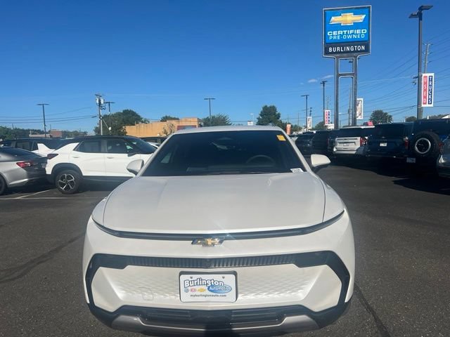 Certified 2024 Chevrolet Equinox EV LT FWD image 11