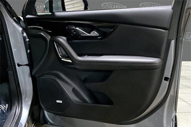 Certified 2023 Chevrolet Blazer RS w/ Driver Confidence II Package image 12