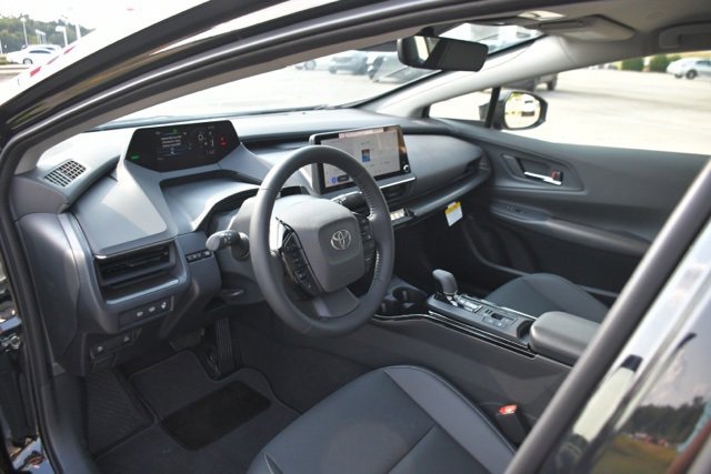 New 2026 Toyota Prius Plug-In Hybrid image 9