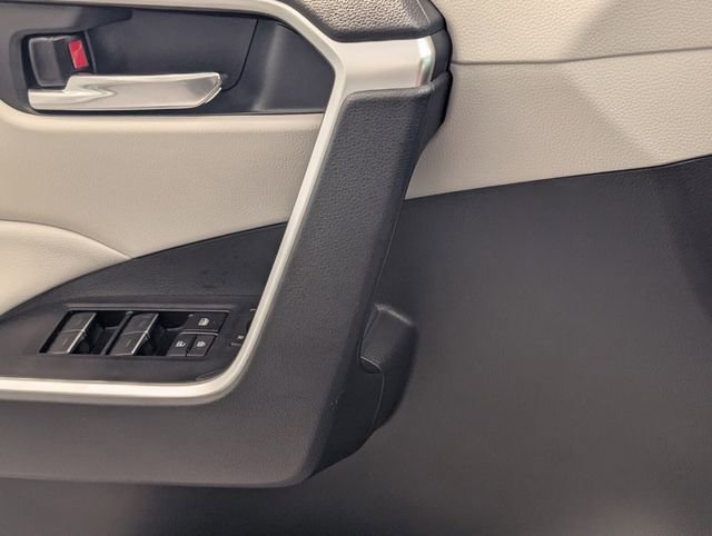 Used 2023 Toyota RAV4 XLE image 25