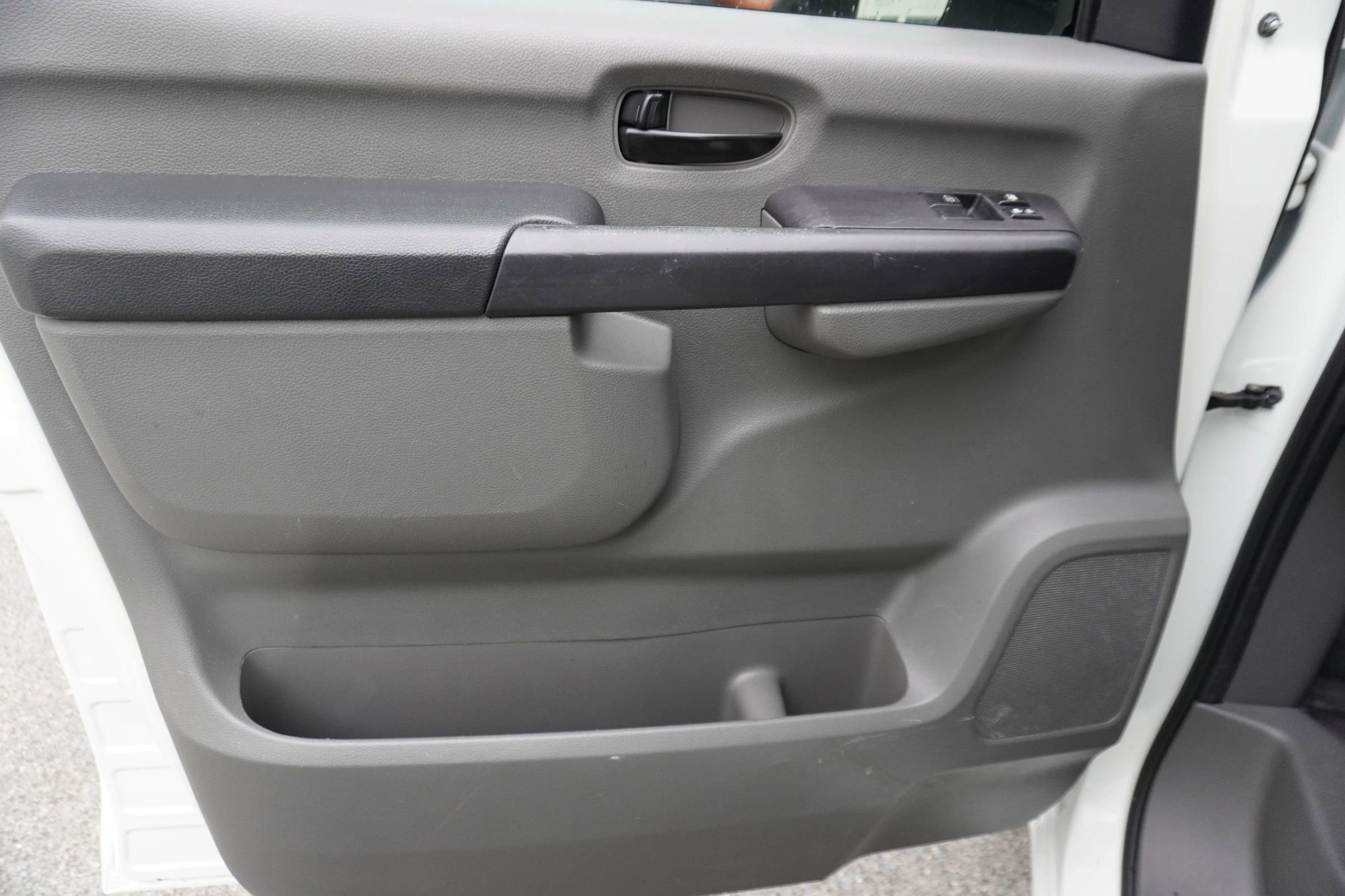 Used 2017 Nissan NV 2500 S w/ Power Basic Package image 18