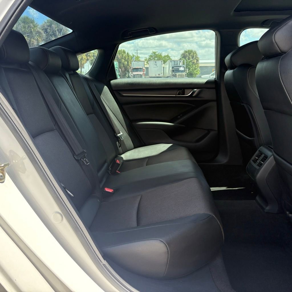 Used 2020 Honda Accord Sport image 13