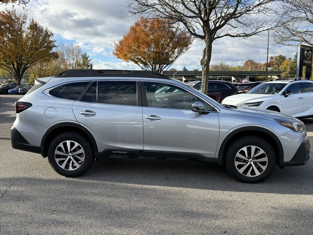 Certified 2021 Subaru Outback Premium image 5