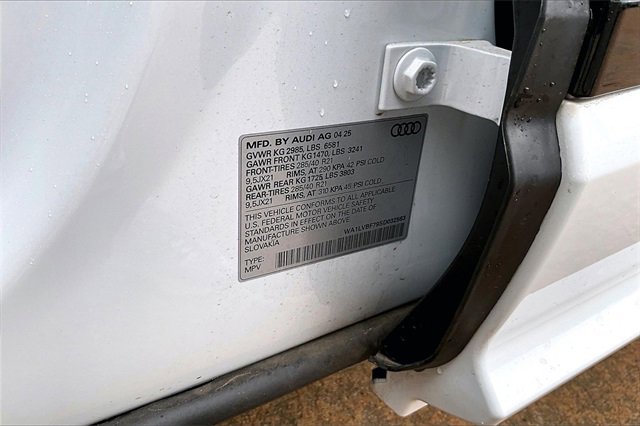 Used 2025 Audi Q7 3.0T Premium Plus w/ Premium Plus Package image 35