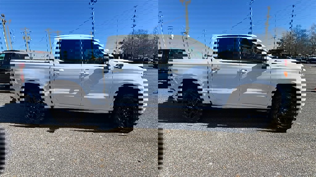 New 2026 Chevrolet Silverado 1500 RST w/ RST All Star Premium Package image 4