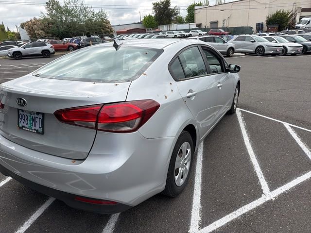 Used 2018 Kia Forte LX FWD image 8