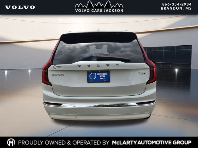 New 2025 Volvo XC90 T8 Core image 4