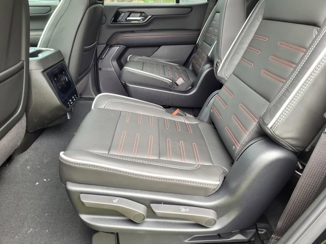 New 2026 GMC Yukon AT4 Ultimate w/ LPO, Floor Liner Package AWD/4WD image 23