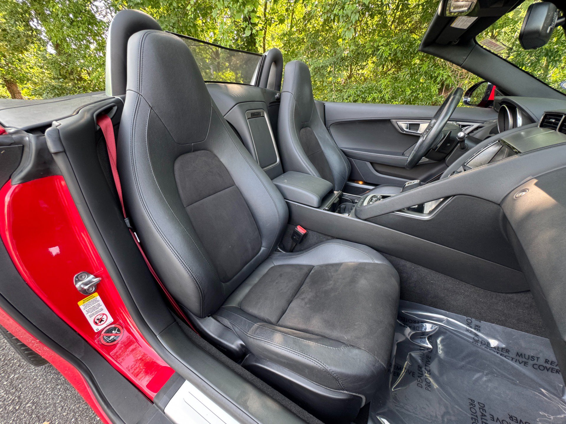 Used 2014 Jaguar F-TYPE Convertible RWD image 53